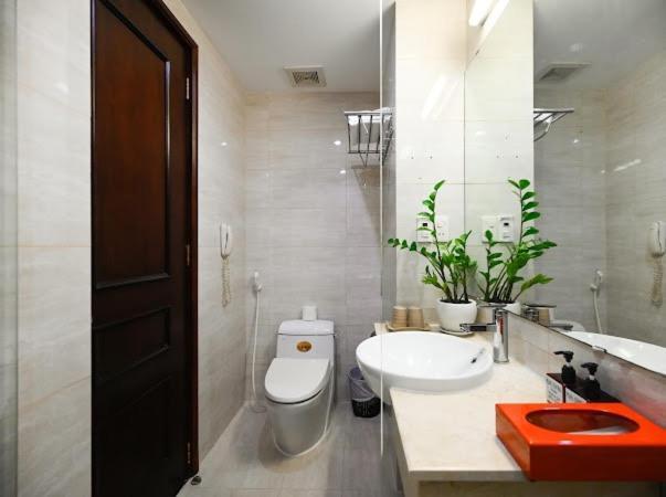 Pearl Central Hotel- Near Nguyen Hue Street Ho Chi Minh City Exterior photo